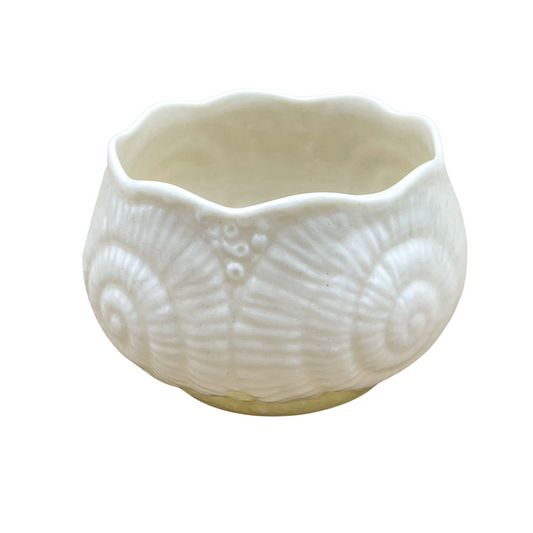 Vintage Belleek Ireland Shell Bowl